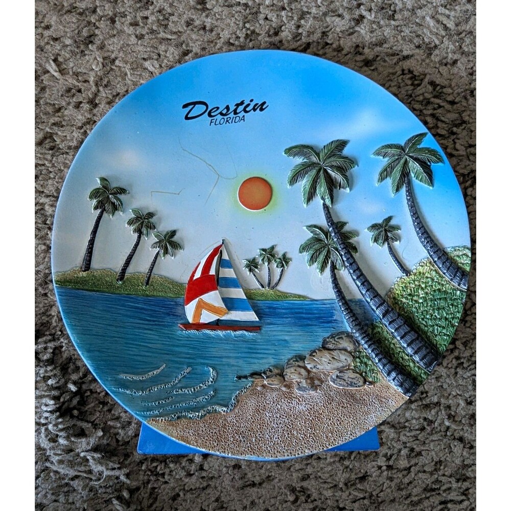 A Gift Corp Destin Florida 3D Stand Up Plate 6.5in Resin Souvenir Beach Decor